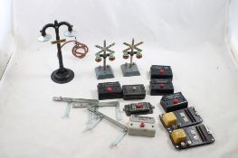 Marx & American Flyer Train Accessories