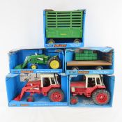 5 ERTL Farm Country tractors & accessories