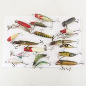 19 Vintage Fishing Lures Heddon, Millsite & more