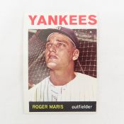 1964 Roger Maris Topps Baseball Card- Crease Free