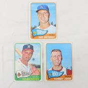 3 1965 Topps Baseball Cards- Mathews, Drysdale