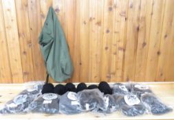 16 Black Fleece Bibs - Medium