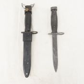 2 Post-Vietnam M7 Bayonets, 1 scabbard