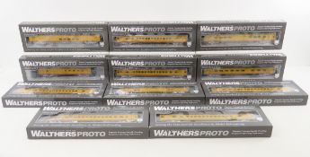 11 Walthers HO Scale Milwaulkee Road cars NIB