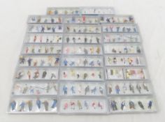 26 Preiser HO 1:87 Figure Sets NIP- 6 pc people