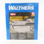 Walthers HO motorized 130' turntable & Controls