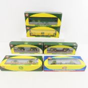 6 Athearn John Deere train cars NIB
