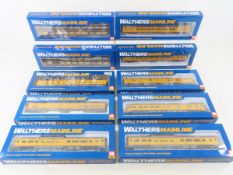 10 Walthers Union Pacific HO train cars