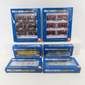 10 Walthers Mainline HO train cars NIB