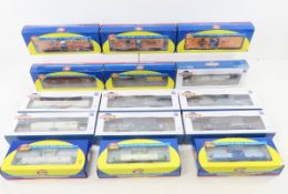 15 Athearn HO train cars NIP