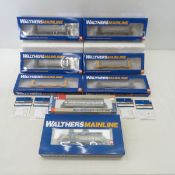 Walthers Mainline HO EMD GP9 Locomotive & Cars NIP