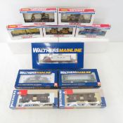 Walthers Mainline EMD GP9 Loco & 9 HO Train Cars