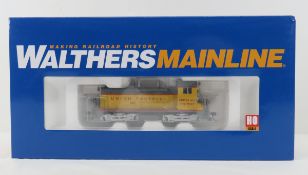 Walthers Mainline EMD SW7 locomotive 910-20663 NIB