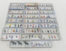 26 Preiser HO 1:87 Figure Sets NIP- 6 pc people