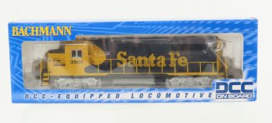 Bachmann HO GP40 Diesel Loco DCC NIB #60304