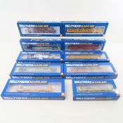 10 Walthers Mainline HO Scale train cars NIB