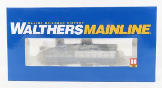 Walthers Mainline EMD GP9 Ph II Locomotive