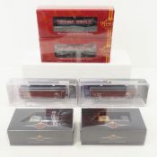 Broadway Limited HO 2 Plymouth switchers & 4 cars