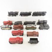 4 Lionel Train Engines and 10 Cars