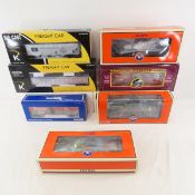 7 Lionel, MTH, K-Line Train Cars