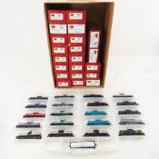 21 Broadway Ltd HO 6,000 Gallon Tank Cars w/Boxes