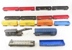 16 Lionel Boxcars, Gondolas and More