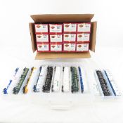 12 Broadway Ltd HO Cryogenic Tank Cars w/ Boxes