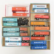 20 Assorted HO Shipping Containers with Chassis