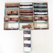 14 Athearn HO Model Kit Cars & 6pk B&O piggybacks