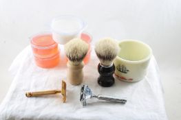 Shaving Lot Razors, Brushes, Soaps & Mug