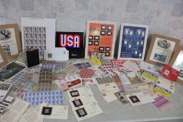 Lot Unused & Collector Sets Postage Stamps