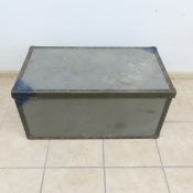 WWII USAF Shipping Case, Removable Lid
