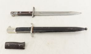 2 Bayonets & set of grips