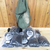 Black Fleece Bibs - Medium