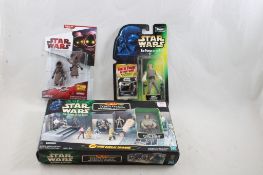 3 Star Wars Figures New in Packages