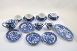 17 Piece Blue Willow Pattern Child's Tea Set