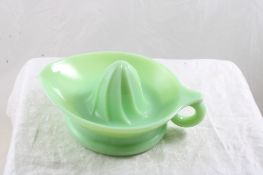 Jeanette Jadeite Uranium Glass Juicer/Reamer