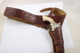 Cowboy Cap Gun with a leather Belt & Holster