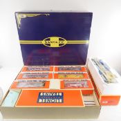 1990 Lionel Santa Fe Dash 8-40B Set w/ 2nd Loco