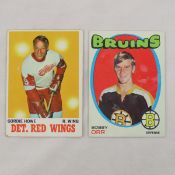 71-72 Bobby Orr and 70-71 Gordie Howe Topps Cards