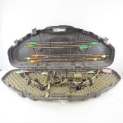 Hoyt Havoc ZR 200 compound bow with case & arrows