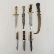 Fixed Blade Hunting & Fighting Knives