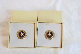2 WW2 Gold Star Lapel Pins 08-01-1947