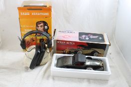 1931 Rolls Royce Phantom II & Headphone Radios