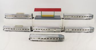 6 American Flyer S Gauge Aluminum Cars
