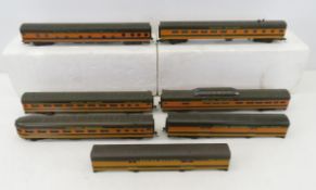 7 HO scale Passenger cars