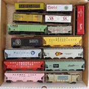 15 HO scale Various branded Freight cars