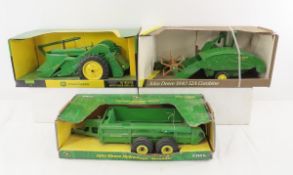 John Deere Combine, Sheller, Spreader in Box