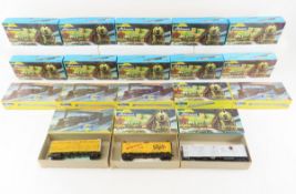 18 HO Athearn Completed Kits – Original Boxes