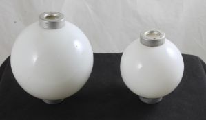 2 White Lightening Rod Balls 5.5